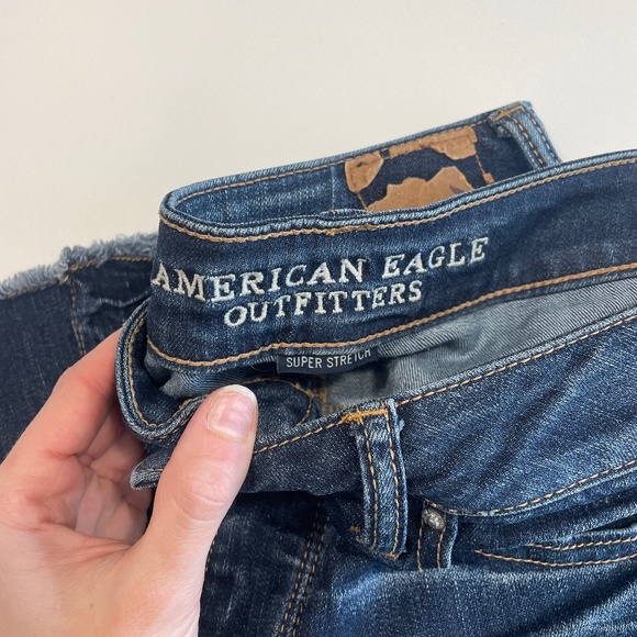 American Eagle Tomgirl Super Stretch Jeans - Picture 5 of 7